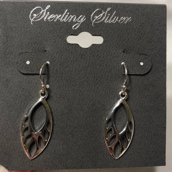Sterling Silver drop leaf earrings - Picture 2 of 3